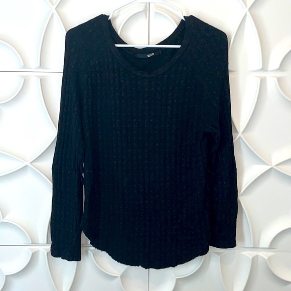 Monrow Sweet Black Sweater Size L.  FF - Picture 2 of 5
